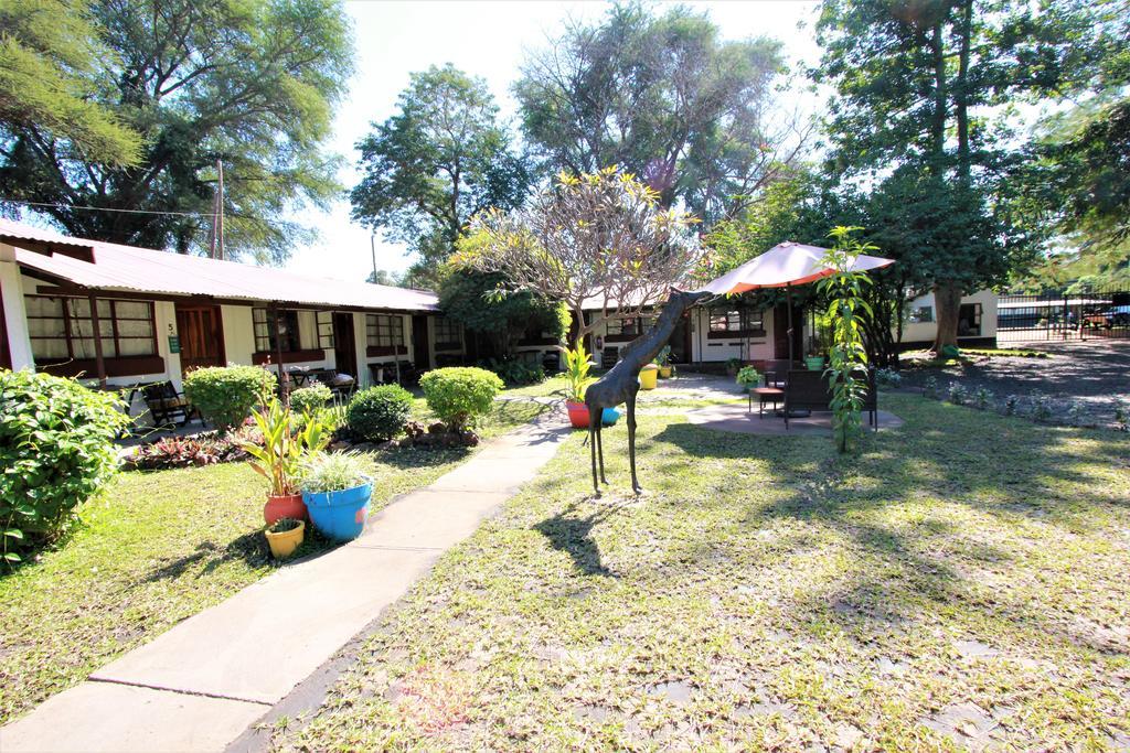 Zigzag Town Lodge Livingstone Luaran gambar